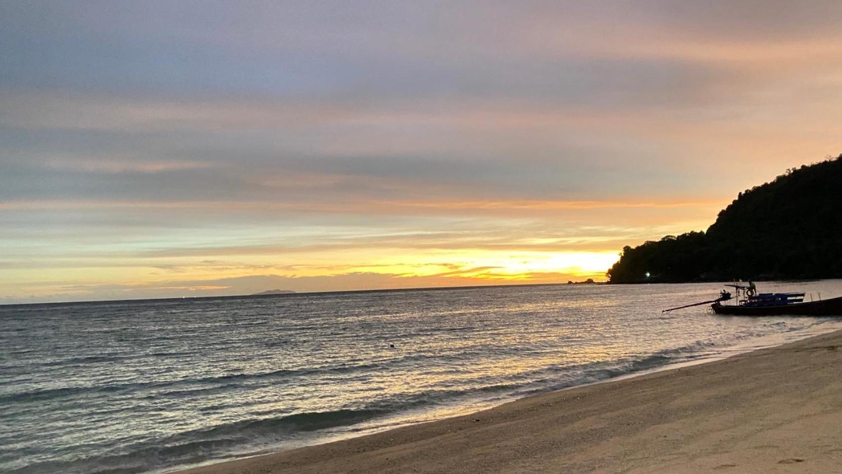 Koh Ngai Paradise Beach Экстерьер фото